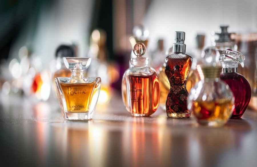 هرآنچه که درباره‌ی تفاوت عطر و ادکلن باید بدانید